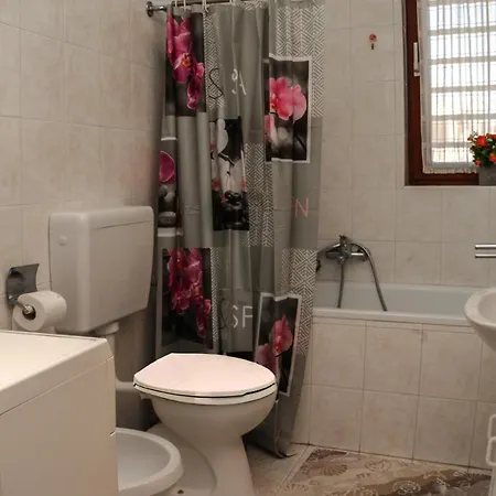 Apartment Nia Rabac