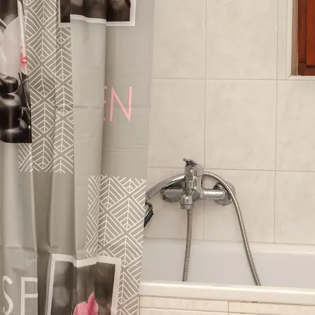 Nia Apartmán